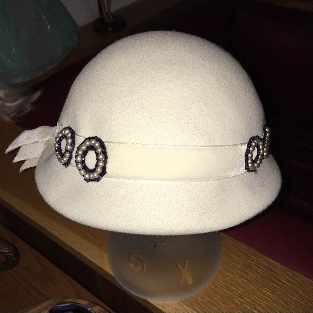 ***HOST PICK*** Vintage hat labeled Gage Original felt